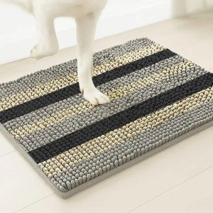 Muddy Mat® Horizontal Loop Design Super Absorbent Chenille Dog Door Ma